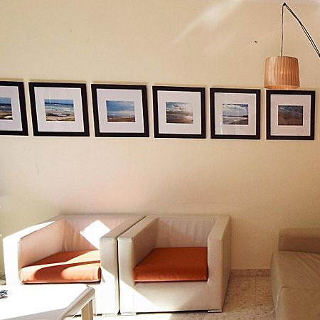 Christos Beach House Larnaca Bagian luar foto
