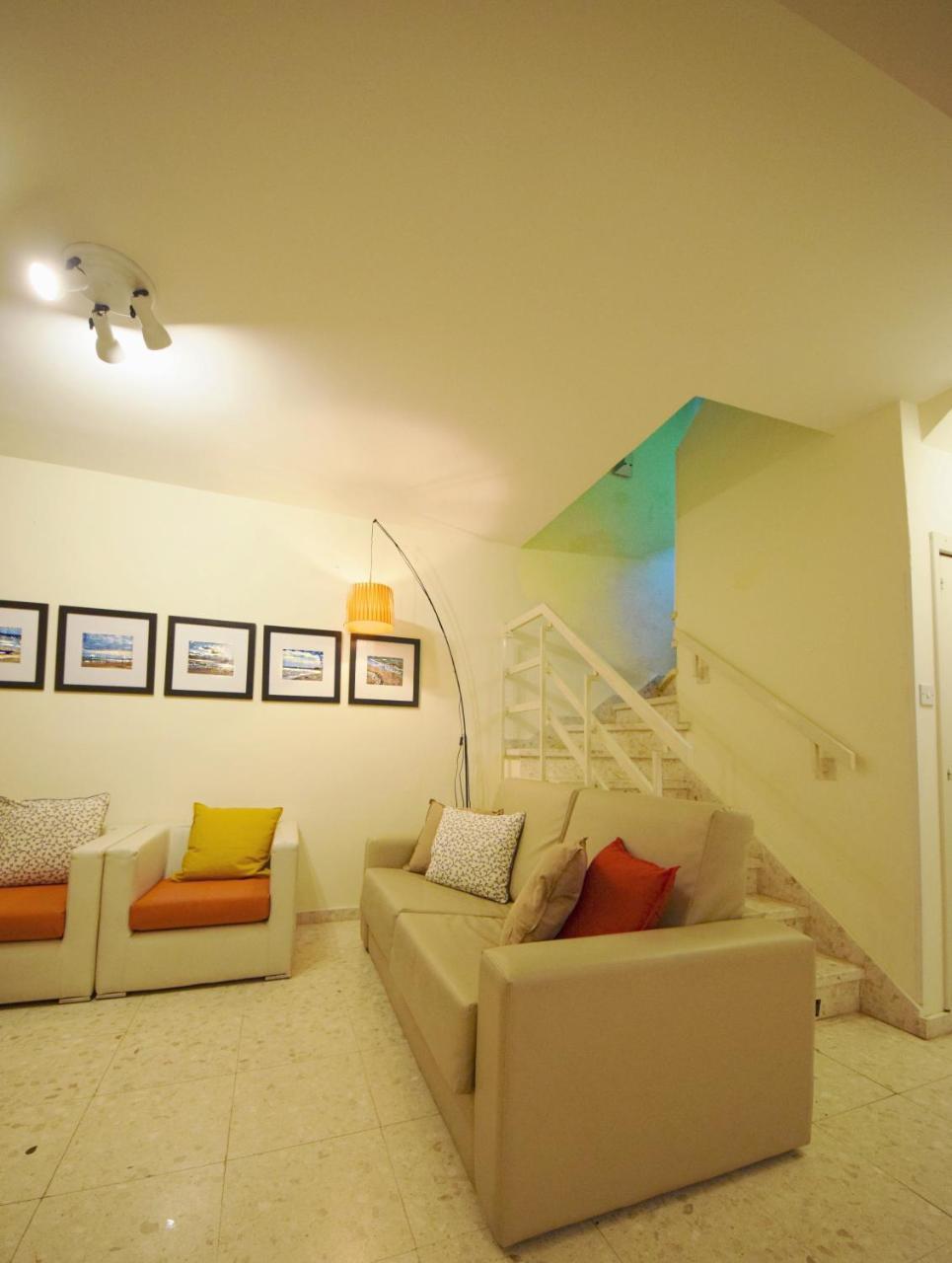 Christos Beach House Larnaca Bagian luar foto