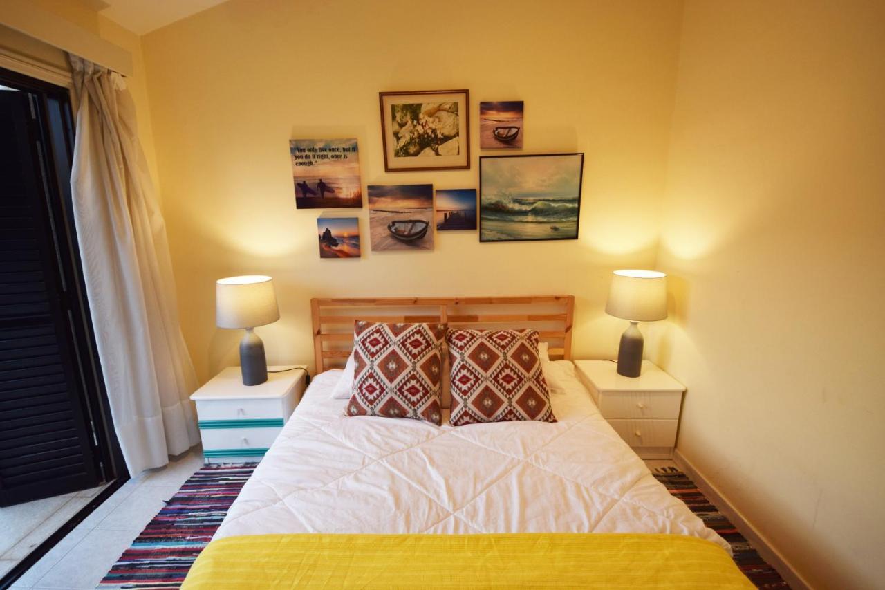Christos Beach House Larnaca Bagian luar foto