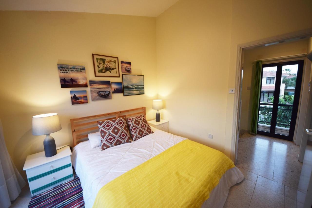 Christos Beach House Larnaca Bagian luar foto